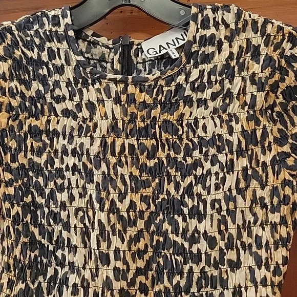 GANNI | Leopard Print Smocked Short Sleeve Peplum Hem top Cotton & Silk - XS - Picture 2 of 12